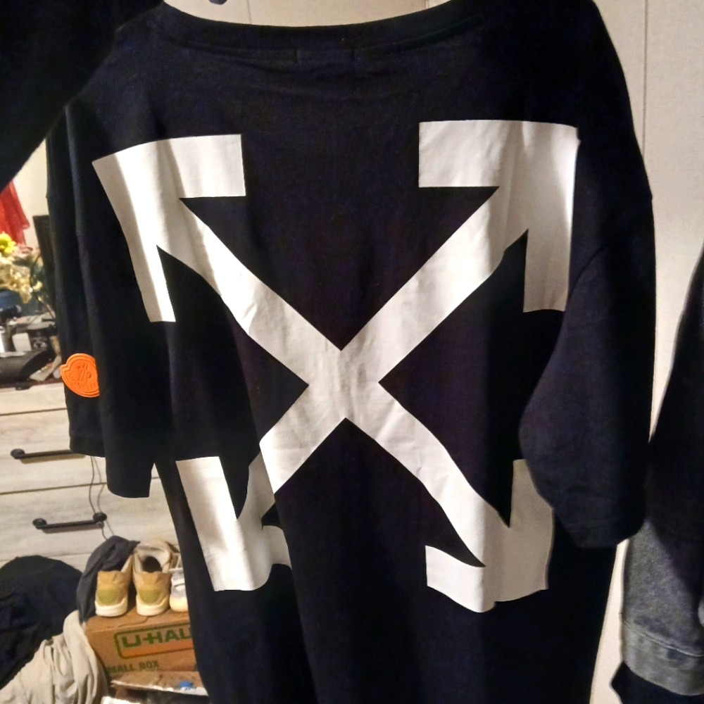 Off-White x Moncler Collab Tee Nwt Size L Authentic 100%